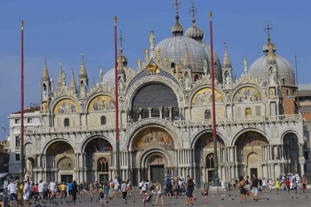 Exploring Venice Italy's treasures! - The Traveler Lens- Travel Agency